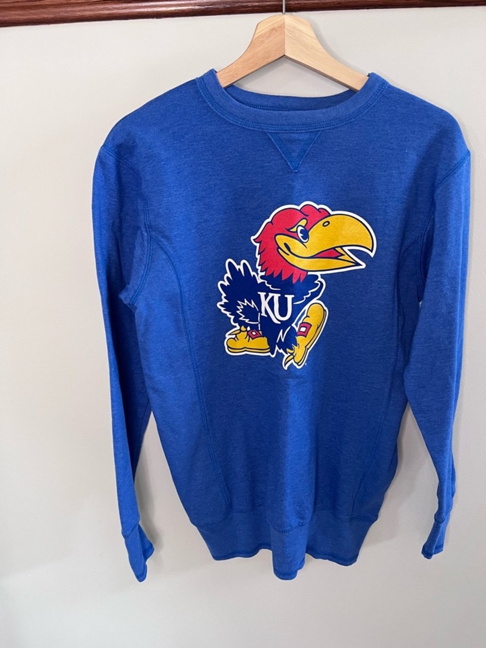 Alta Gracia Kansas Jayhawks KU Crewneck Sweatshirt Blue‎ Small NCAA Collegiate